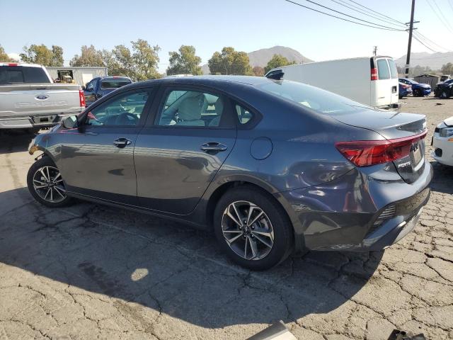 Изображение 2 2023 KIA FORTE LX 2023 с VIN 3KPF24AD2PE609900