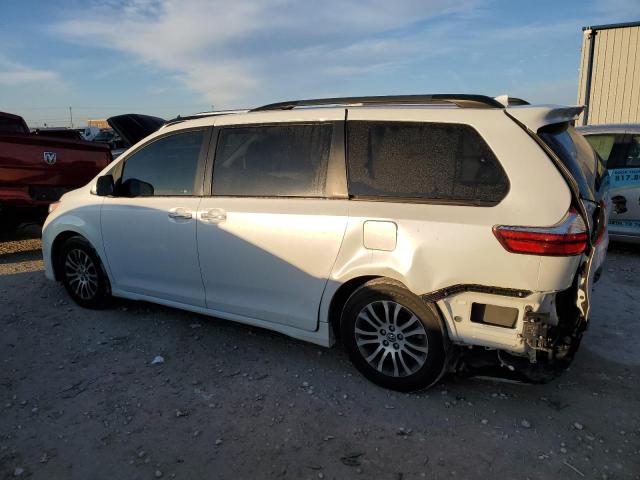Image 2 of 2019 TOYOTA SIENNA XLE 2019 with VIN 5TDYZ3DC2KS019907