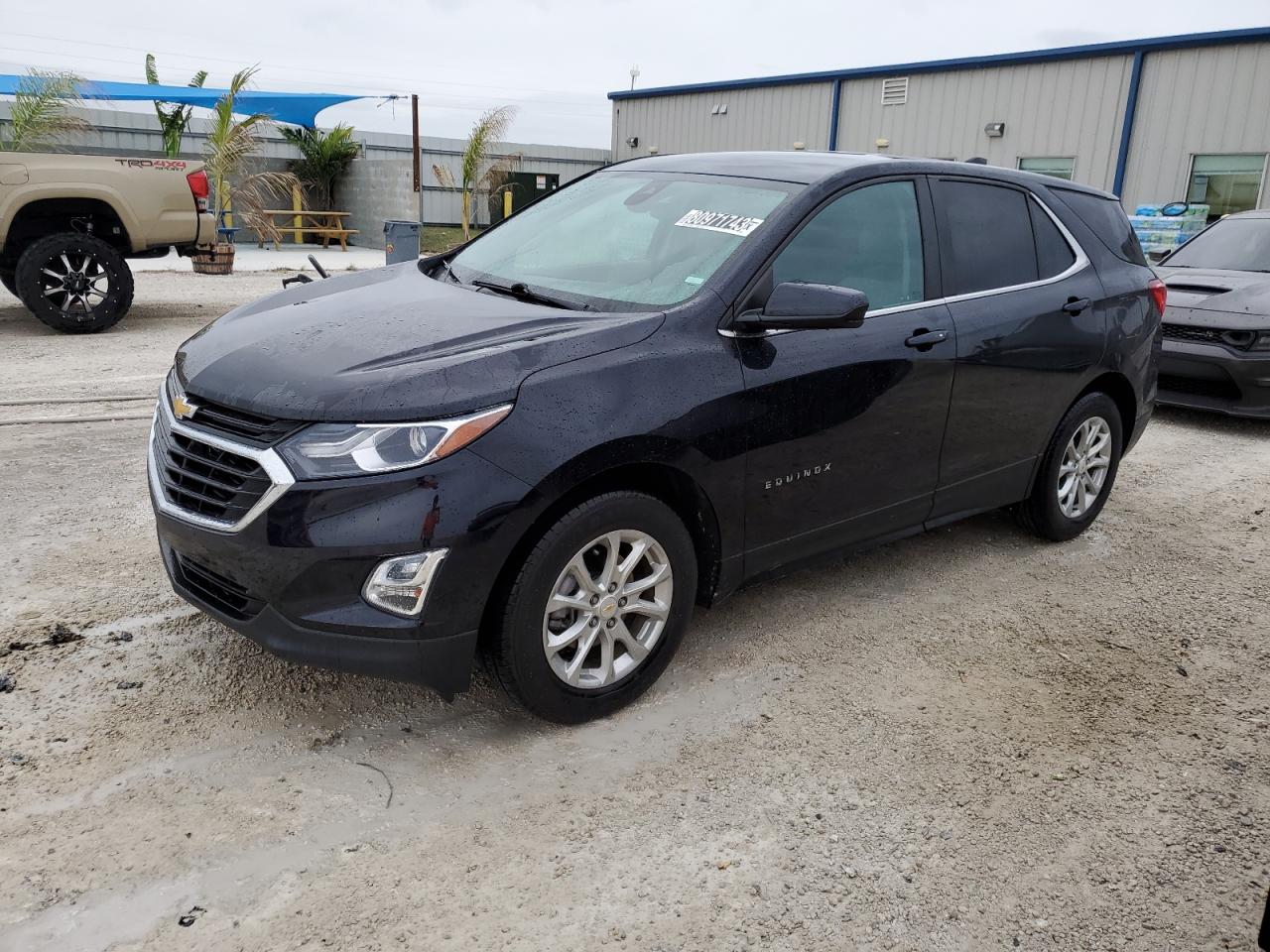 Изображение 1 2021 CHEVROLET EQUINOX LT 2021 с VIN 2GNAXKEV7M6130068