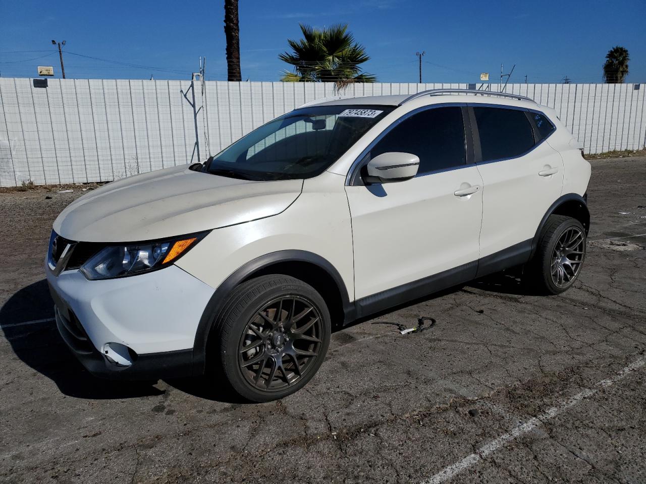 Image 1 of Nissan Rogue Sport S 2018 with VIN JN1BJ1CP9JW150288