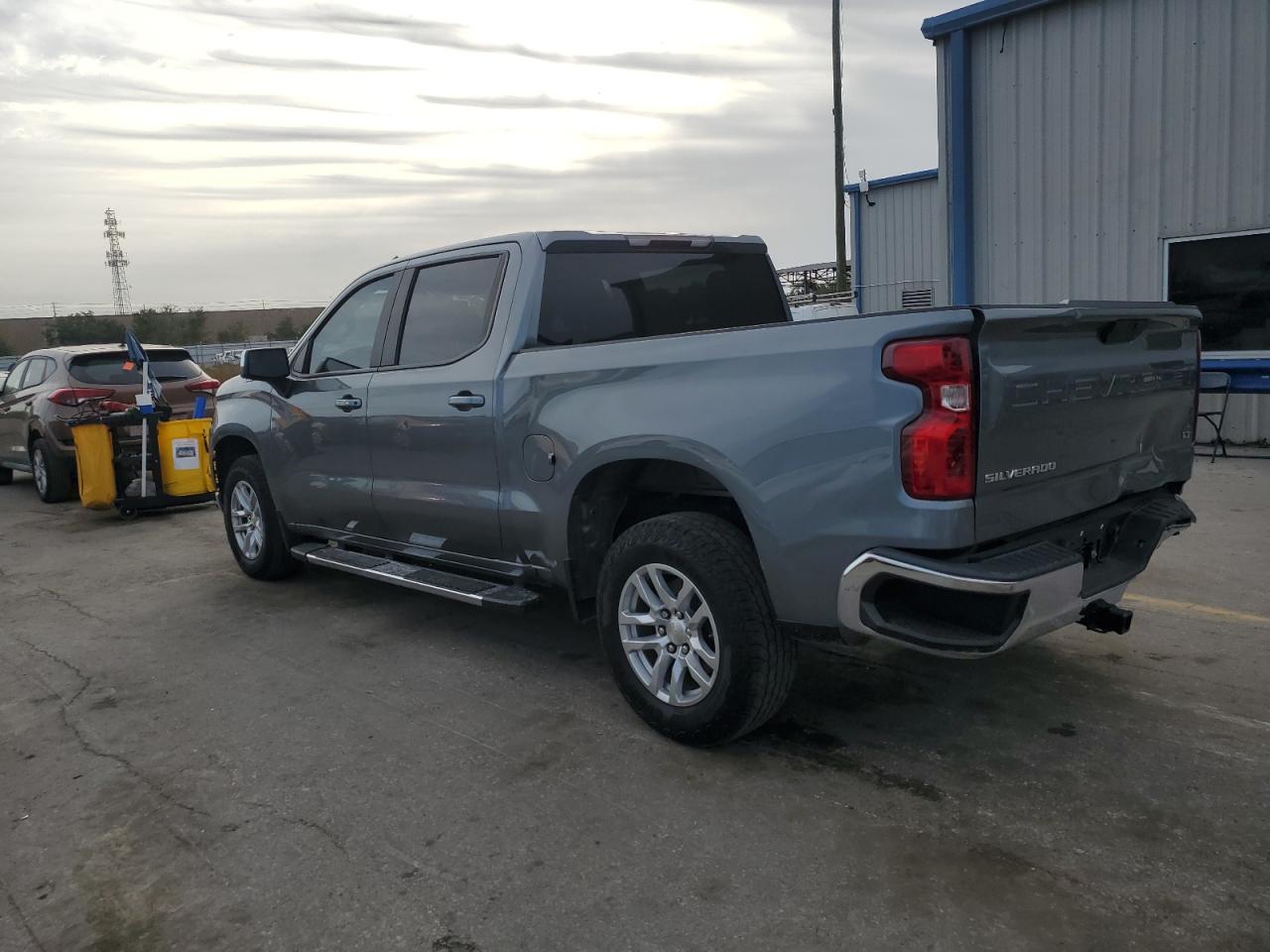 Image 2 of 2021 CHEVROLET SILVERADO C1500 LT 2021 with VIN 3GCPWCED4MG102459