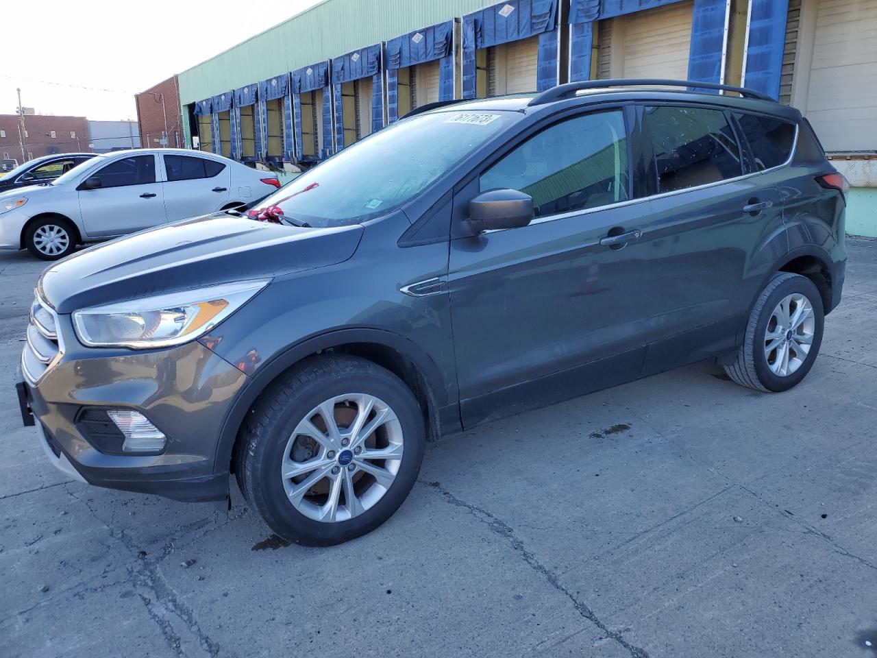 Изображение 1 2018 FORD ESCAPE SE 2018 с VIN 1FMCU9GDXJUB00062