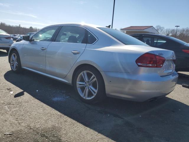 Image 2 of 2014 VOLKSWAGEN PASSAT SE 2014 with VIN 1VWBP7A31EC004857