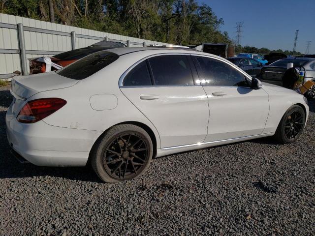 Obraz 3 z 2015 MERCEDES-BENZ C 300 2015 z VIN 55SWF4JB1FU091739