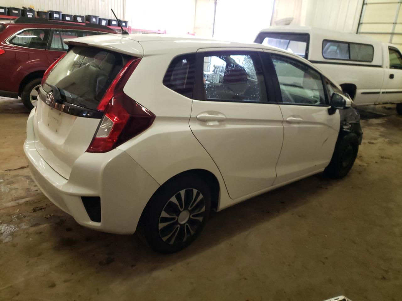 Image 3 of 2016 HONDA FIT LX 2016 with VIN JHMGK5H59GX040969