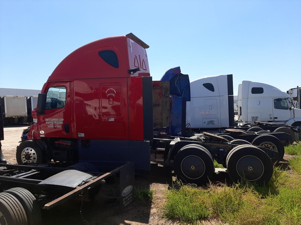 Obraz 3 z 2021 FREIGHTLINER CASCADIA 126  2021 z VIN 1FUJHHDR1MLMJ5264