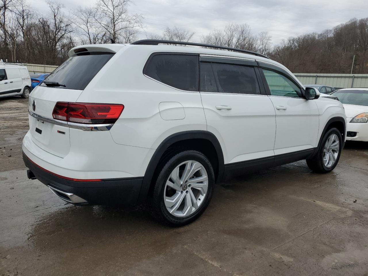 Изображение 3 2022 VOLKSWAGEN ATLAS SE 2022 с VIN 1V2KR2CA3NC516467