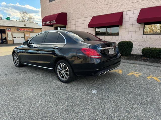 Изображение 3 2017 MERCEDES-BENZ C 300 4MATIC 2017 с VIN 55SWF4KB1HU179787