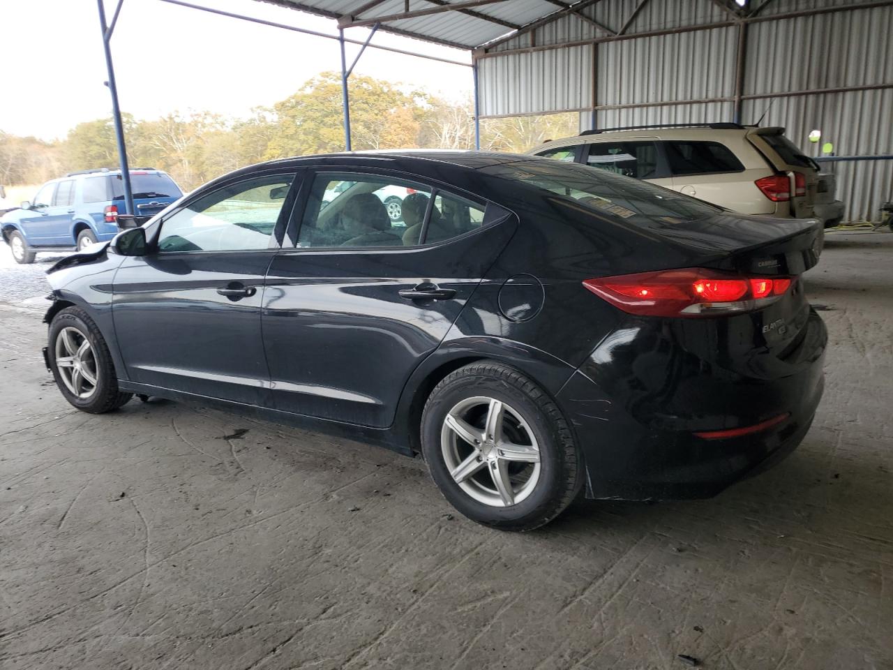 Image 2 of 2018 HYUNDAI ELANTRA SE 2018 with VIN 5NPD74LF1JH308951