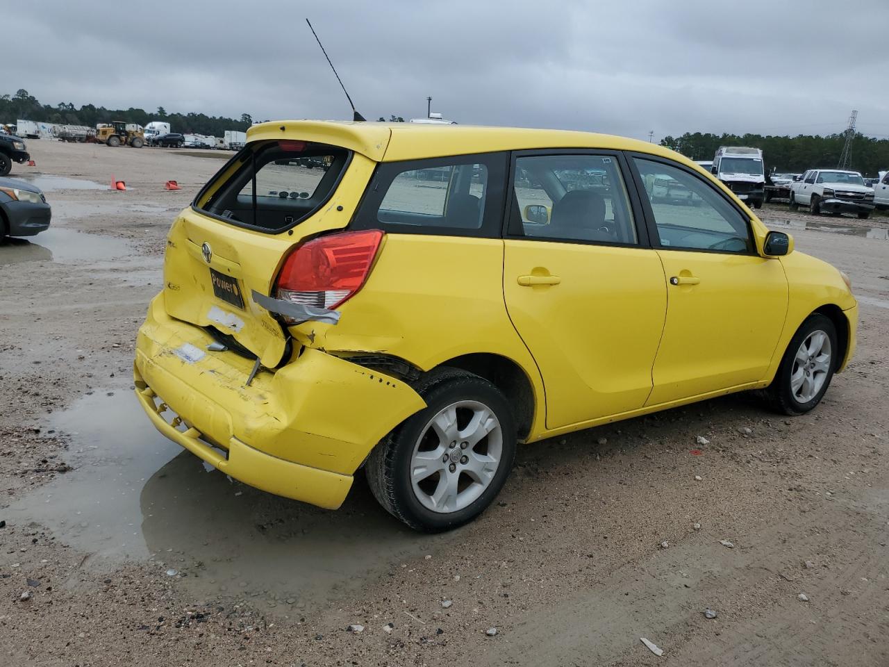 Image 3 of 2004 TOYOTA COROLLA MATRIX XRS 2004 with VIN 2T1KY32E74C214538