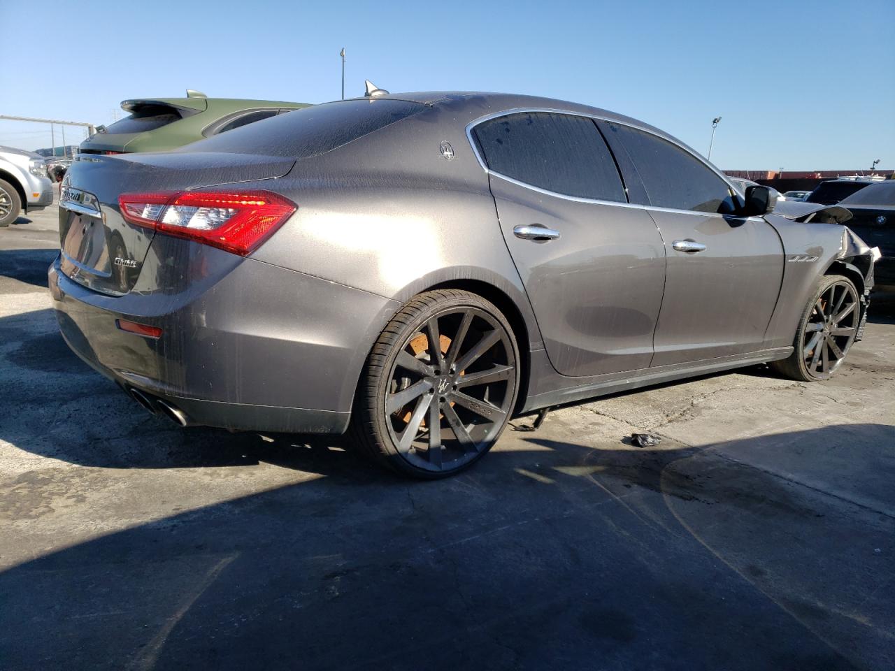Obraz 3 z 2016 MASERATI GHIBLI S 2016 z VIN ZAM57RSA9G1171325