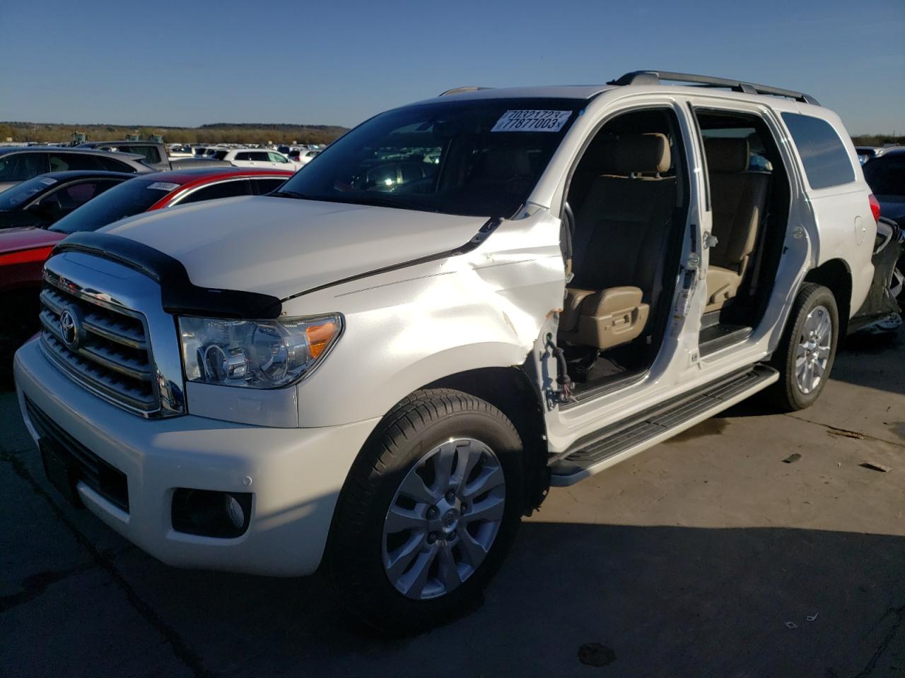 Obraz 1 z 2015 TOYOTA SEQUOIA PLATINUM 2015 z VIN 5TDDW5G13FS121588