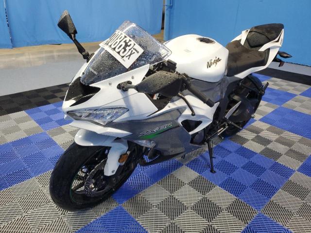 Image 2 of 2021 KAWASAKI ZX636 K 2021 with VIN JKBZXJH19MA009047