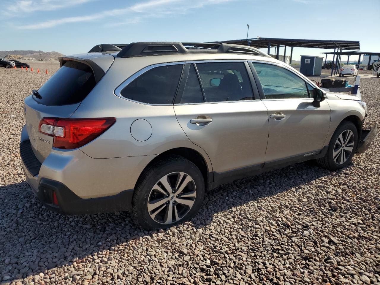 Image 3 of 2018 SUBARU OUTBACK 2.5I LIMITED 2018 with VIN 4S4BSANCXJ3310857