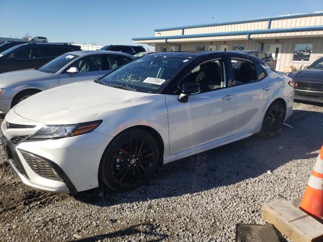 Image 1 of 2022 TOYOTA CAMRY XSE 2022 with VIN 4T1K61AK1NU498492
