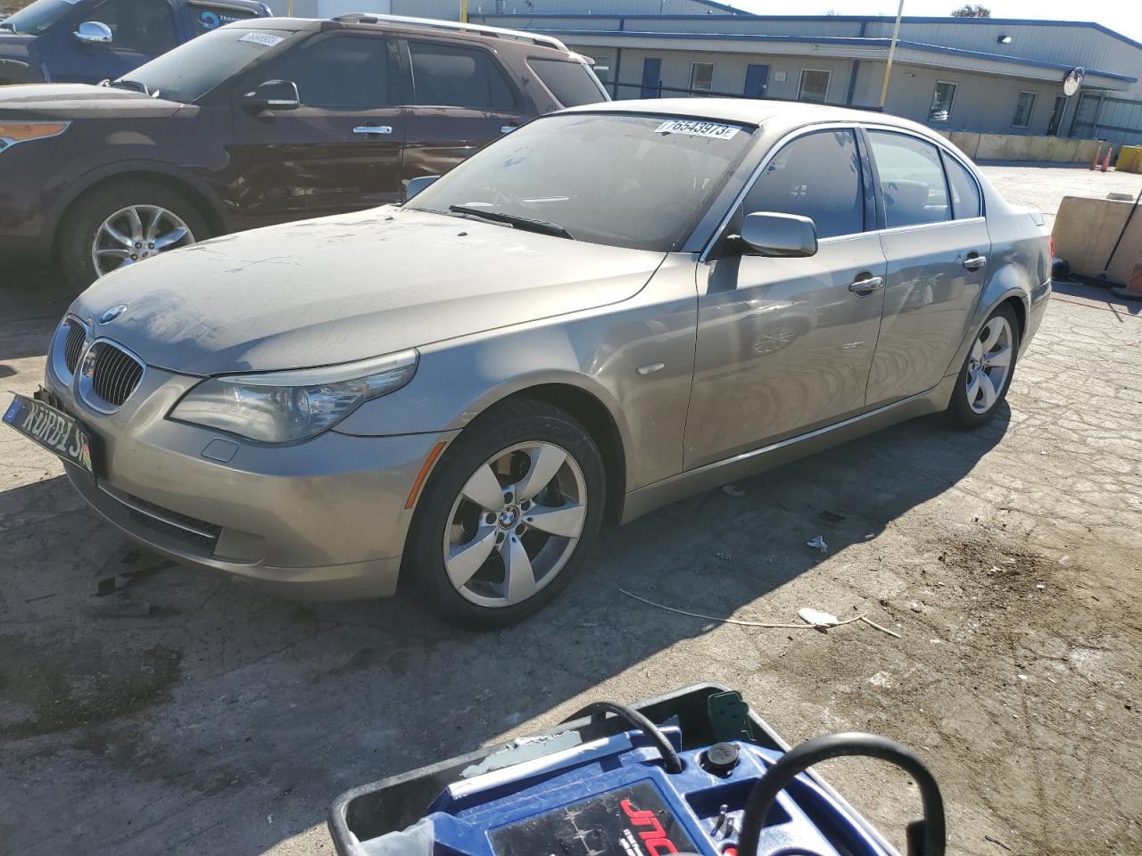 Image 1 of 2008 BMW 528 I 2008 with VIN WBANU53548CT07967