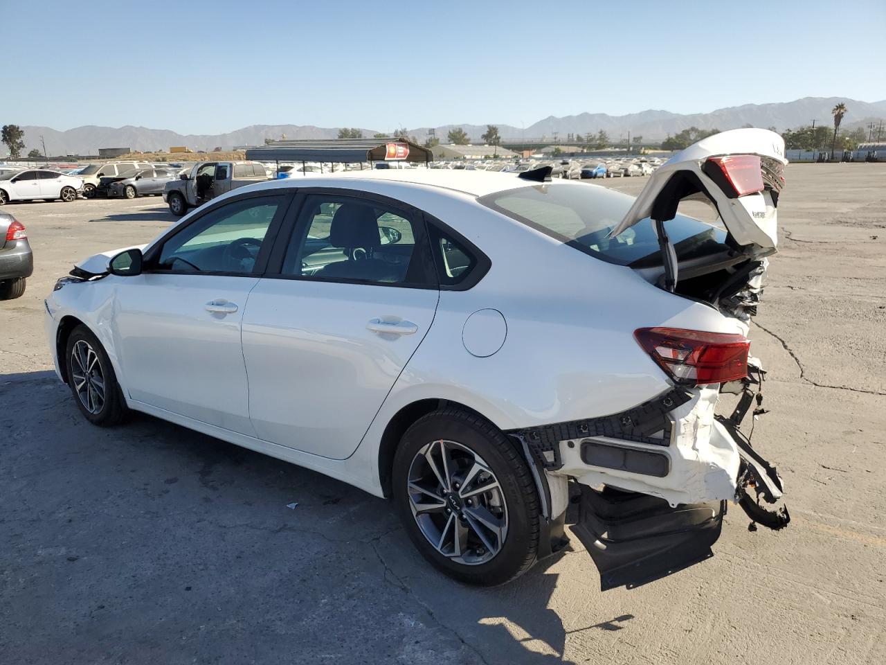 Image 2 of 2023 KIA FORTE LX 2023 with VIN 3KPF24AD4PE524265