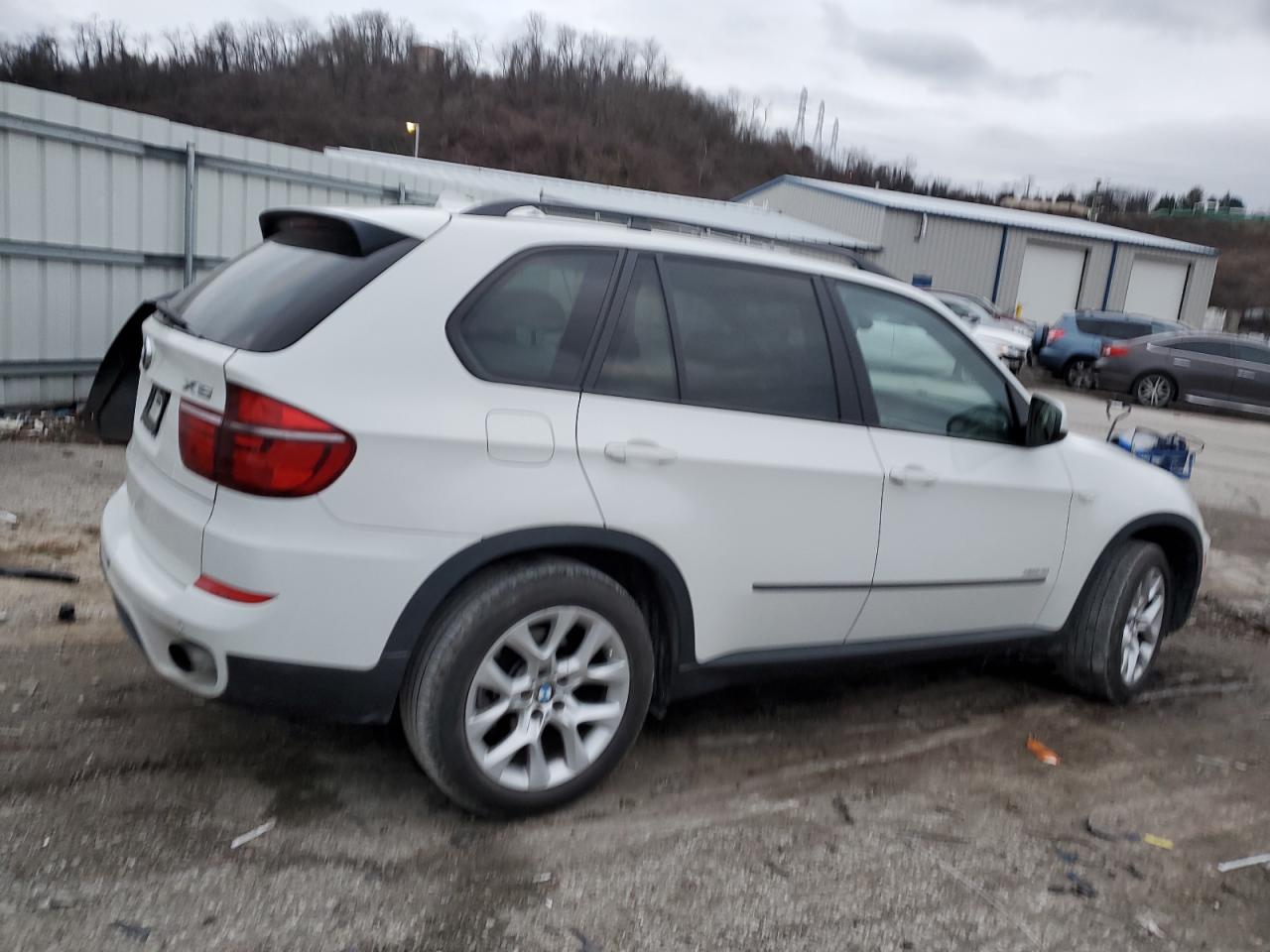 Image 3 of 2012 BMW X5 XDRIVE35I 2012 with VIN 5UXZV4C55CL749384