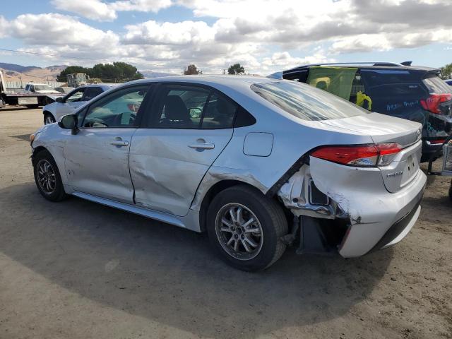 Image 2 of 2022 TOYOTA COROLLA LE 2022 with VIN JTDEAMDE8NJ044619