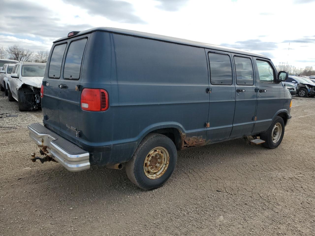 Изображение 3 2001 DODGE RAM VAN B2500 2001 с VIN 2B7JB21ZX1K510167
