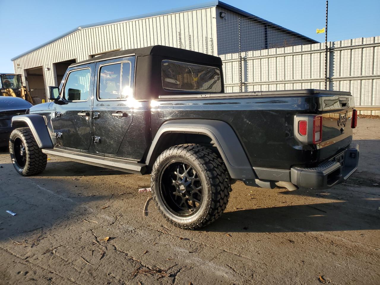 Obraz 2 z 2020 JEEP GLADIATOR SPORT 2020 z VIN 1C6HJTAG5LL126118