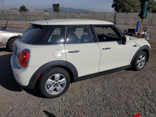 Image 3 of 2021 MINI COOPER  2021 with VIN WMWXU7C08M2M99340