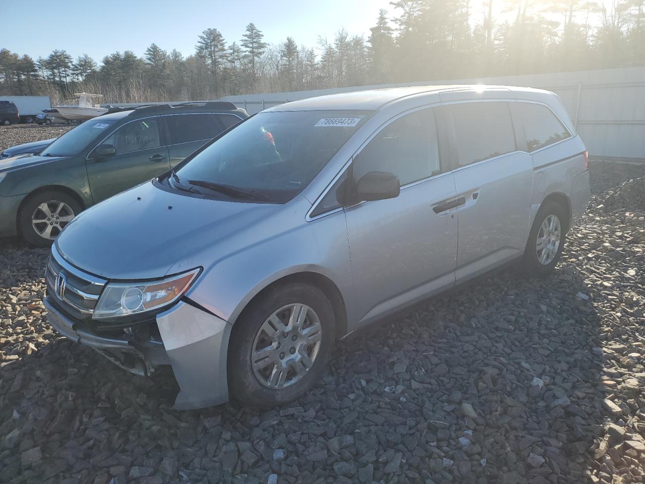 Изображение 1 2013 HONDA ODYSSEY LX 2013 с VIN 5FNRL5H22DB048155