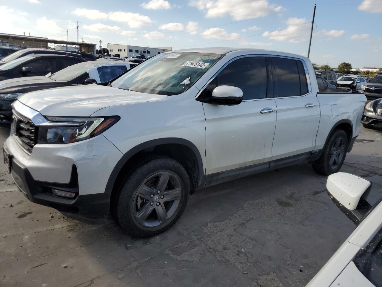 Image 1 of Honda Ridgeline Rtl 2022 with VIN 5FPYK3F70NB009090