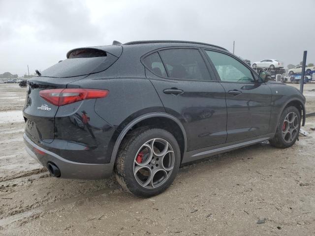 Image 3 of 2022 ALFA ROMEO STELVIO TI 2022 with VIN ZASPAKBN2N7D28817