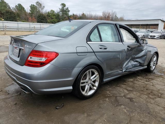 Obraz 3 z 2014 MERCEDES-BENZ C 300 4MATIC 2014 z VIN WDDGF8AB2ER310140