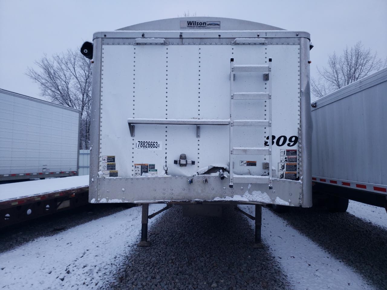 Obraz 2 z 2009 WILX LIVESTOCK 2009 z VIN 1W1MCF1A69B252510