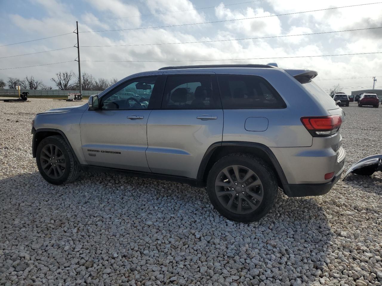 Obraz 2 z 2016 JEEP GRAND CHEROKEE LIMITED 2016 z VIN 1C4RJEBGXGC369081
