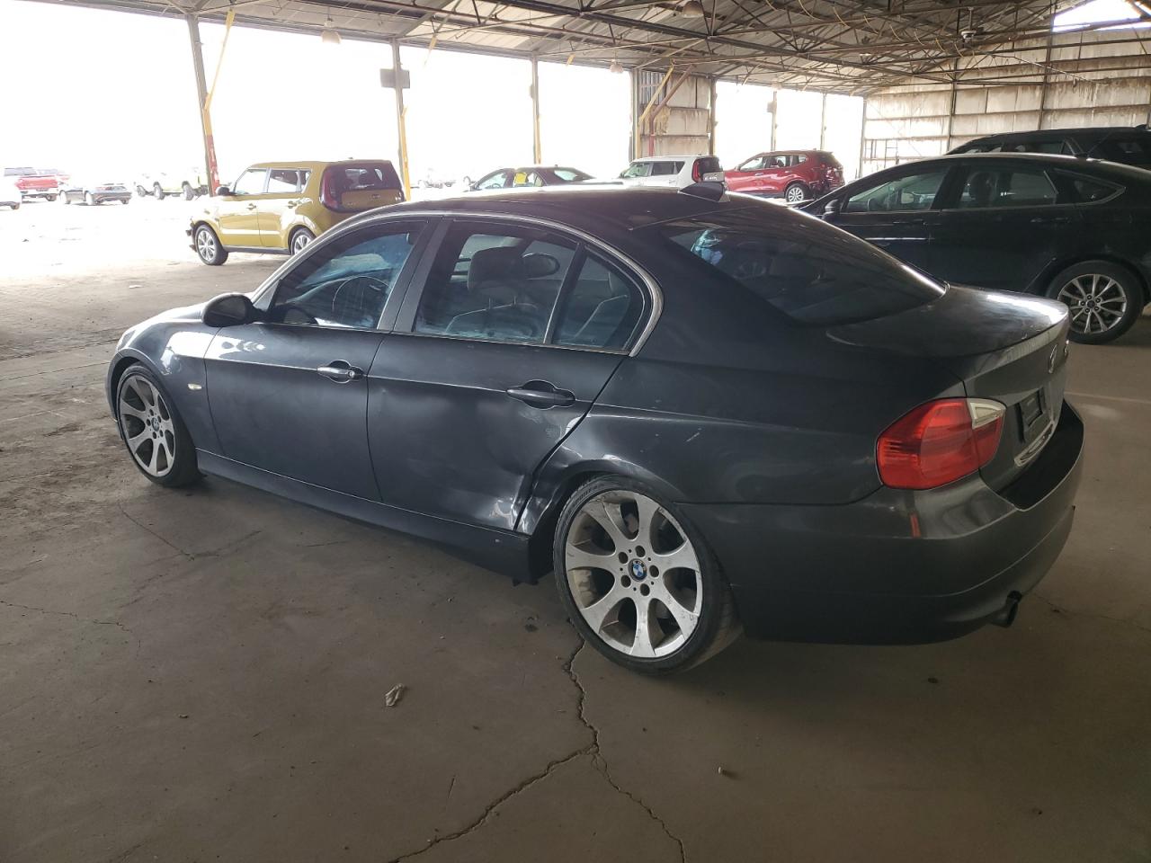Obraz 2 z 2007 BMW 335 I 2007 z VIN WBAVB735X7VF53025