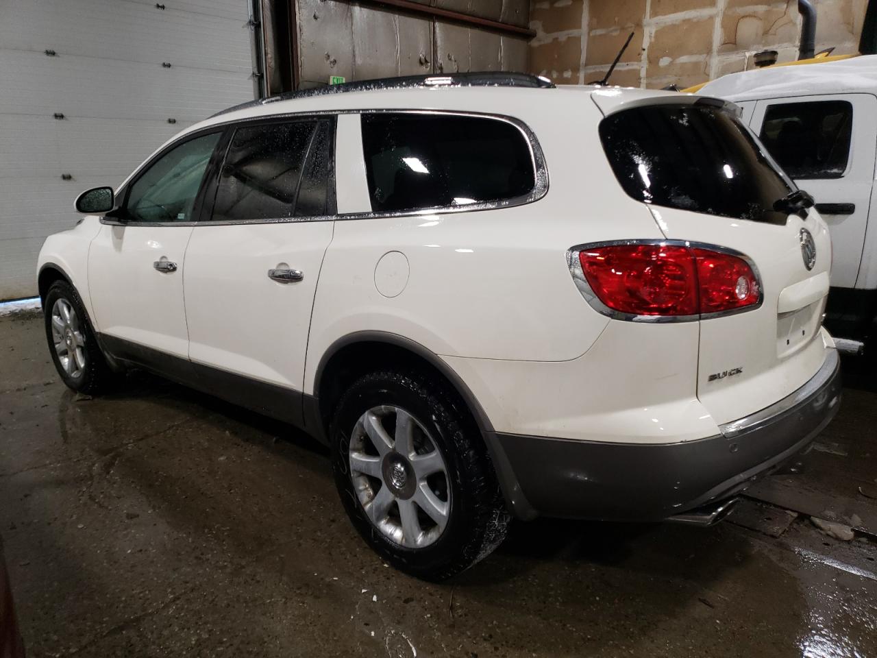 Image 2 of 2008 BUICK ENCLAVE CXL 2008 with VIN 5GAEV23728J138593