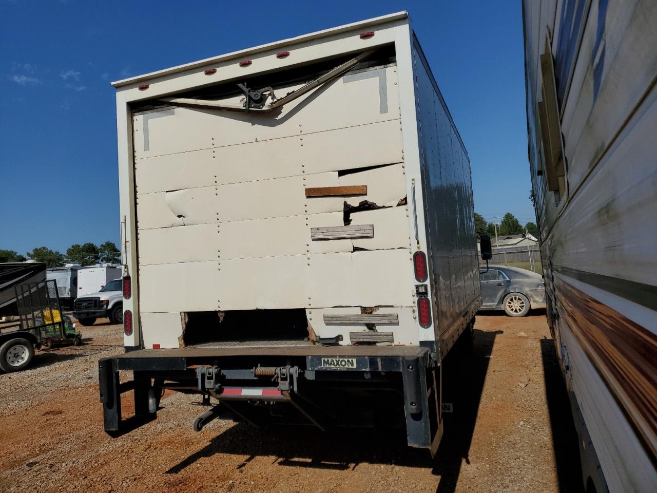 Image 3 of 2016 ISUZU NPR  2016 with VIN 54DB4W1B8GS805075