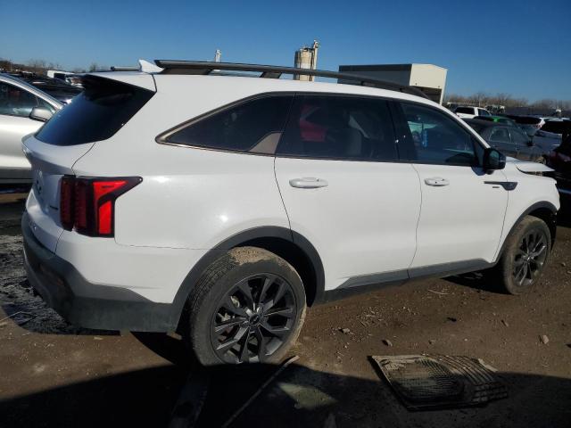 Изображение 3 2022 KIA SORENTO EX 2022 с VIN 5XYRHDLFXNG158189