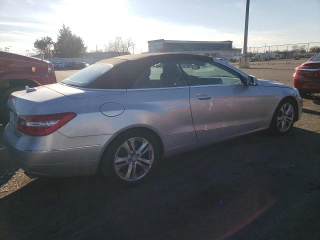 Obraz 3 z 2011 MERCEDES-BENZ E 350 2011 z VIN WDDKK5GF3BF055784