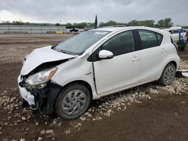 2016 TOYOTA PRIUS C  2016 image