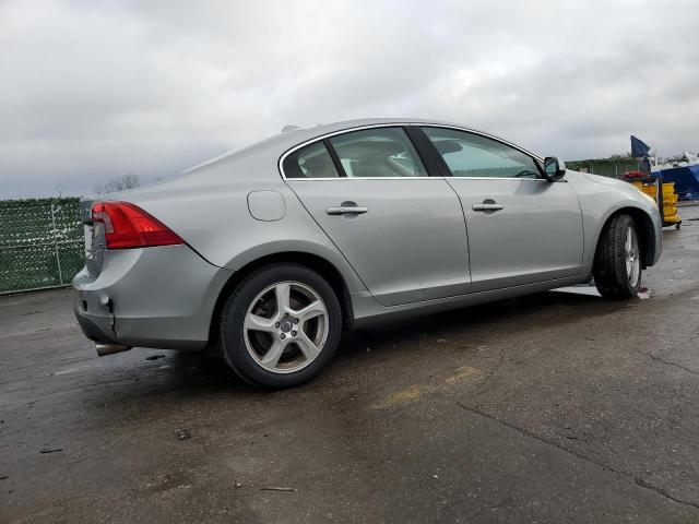 Obraz 3 z 2013 VOLVO S60 T5 2013 z VIN YV1612FS6D1225397