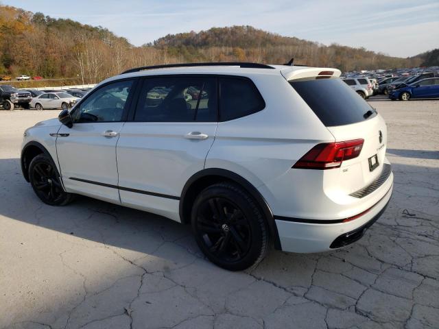 Изображение 2 2024 VOLKSWAGEN TIGUAN SE R-LINE BLACK 2024 с VIN 3VV8B7AX6RM015874