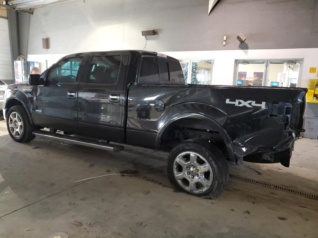 Image 2 of 2013 FORD F150 SUPERCREW 2013 with VIN 1FTFW1ET8DFB62110