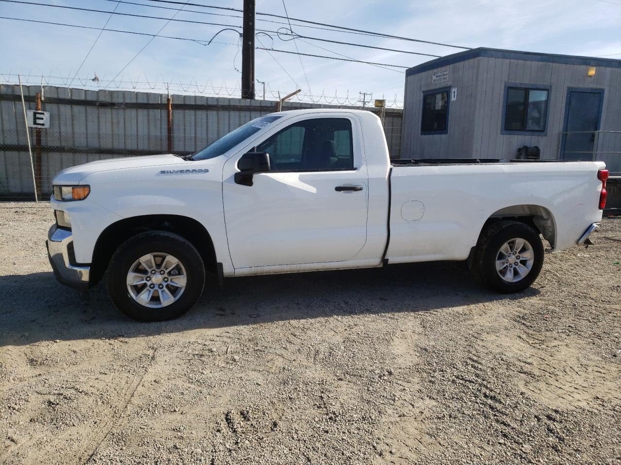 Obraz 2021 CHEVROLET SILVERADO C1500 2021