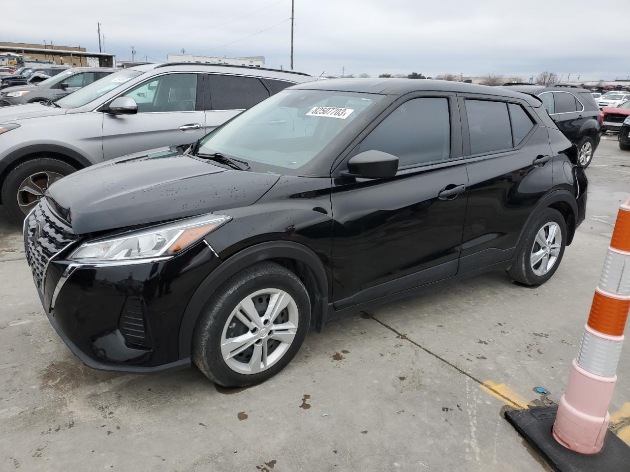 Obraz 1 z 2021 NISSAN KICKS S 2021 z VIN 3N1CP5BV8ML497826