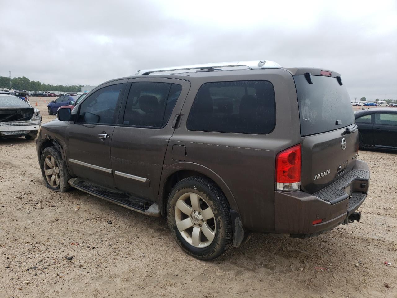 Изображение 2 2013 NISSAN ARMADA SV 2013 с VIN 5N1BA0ND5DN611647
