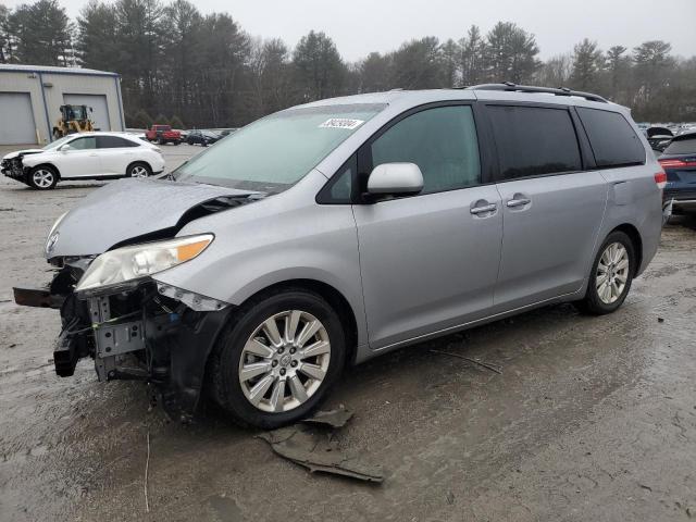Obraz 1 z 2011 TOYOTA SIENNA XLE 2011 z VIN 5TDYK3DC8BS041723