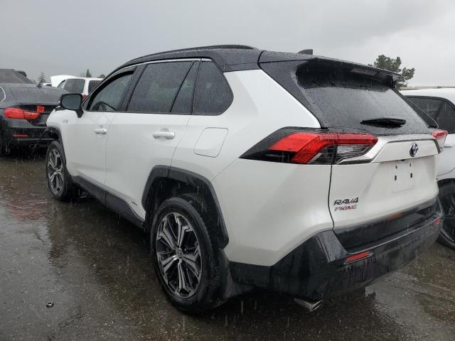 Изображение 2 2023 TOYOTA RAV4 PRIME XSE 2023 с VIN JTMEB3FV4PD118155
