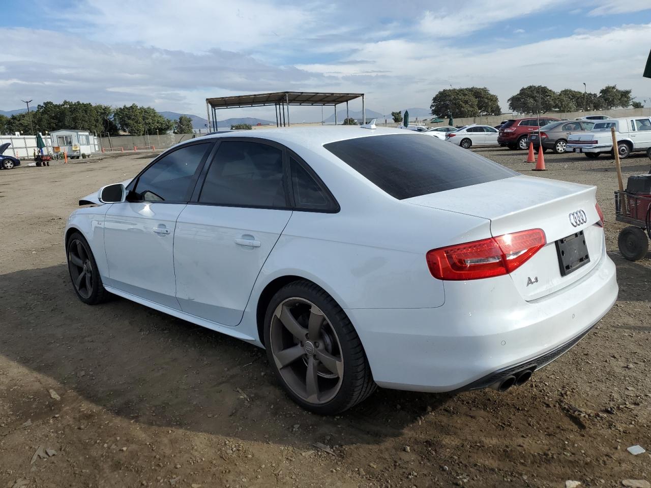 Image 2 of 2014 AUDI A4 PREMIUM PLUS 2014 with VIN WAUEFAFL2EA079875