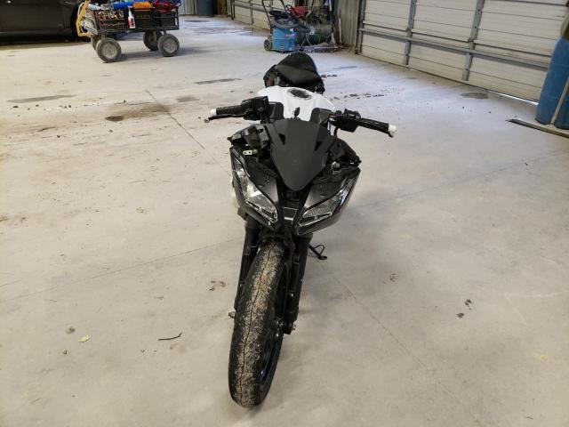 Obraz 2 z 2013 KAWASAKI EX300 B 2013 z VIN JKAEX8B17DDA02135