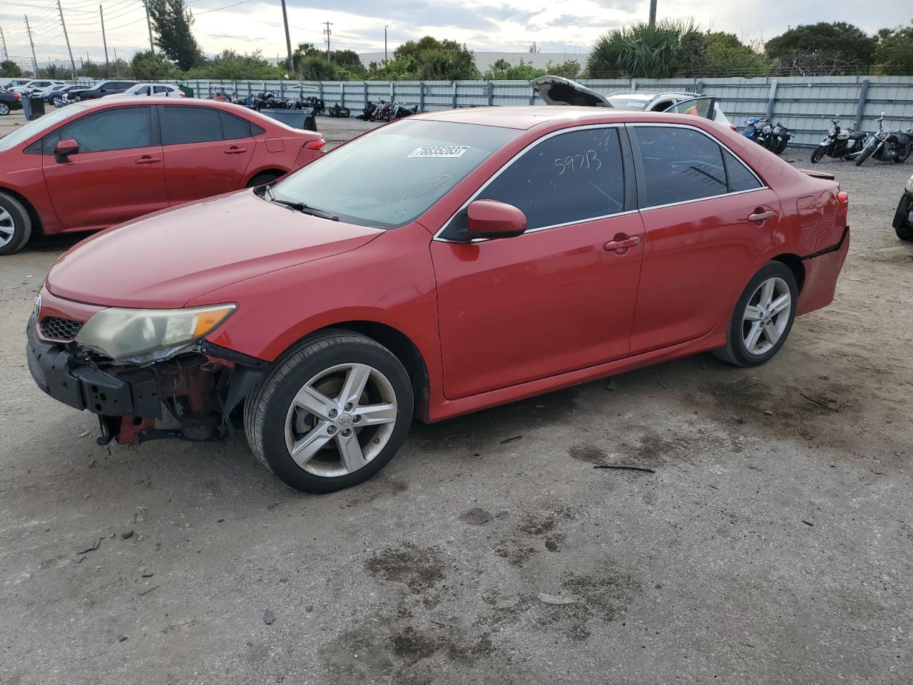 Obraz 2014 TOYOTA CAMRY L 2014