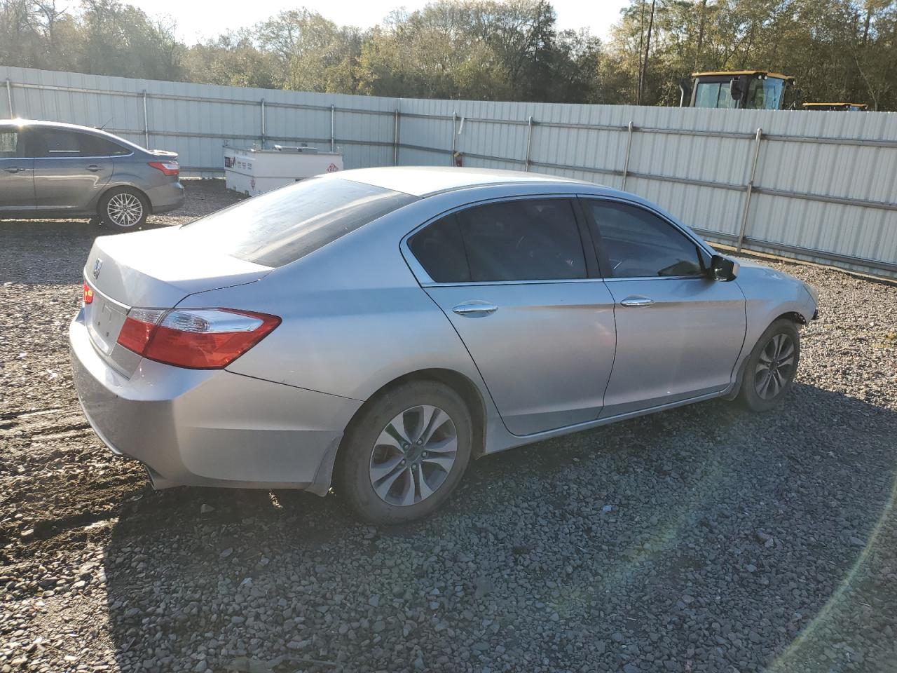Изображение 3 2013 HONDA ACCORD LX 2013 с VIN 1HGCR2E38DA091165